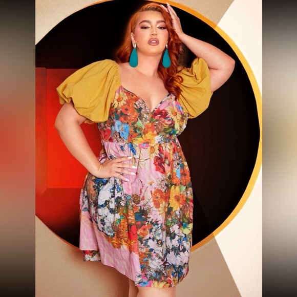 Floral Multicolor Dress with Yellow Accents - Picture 2 of 5